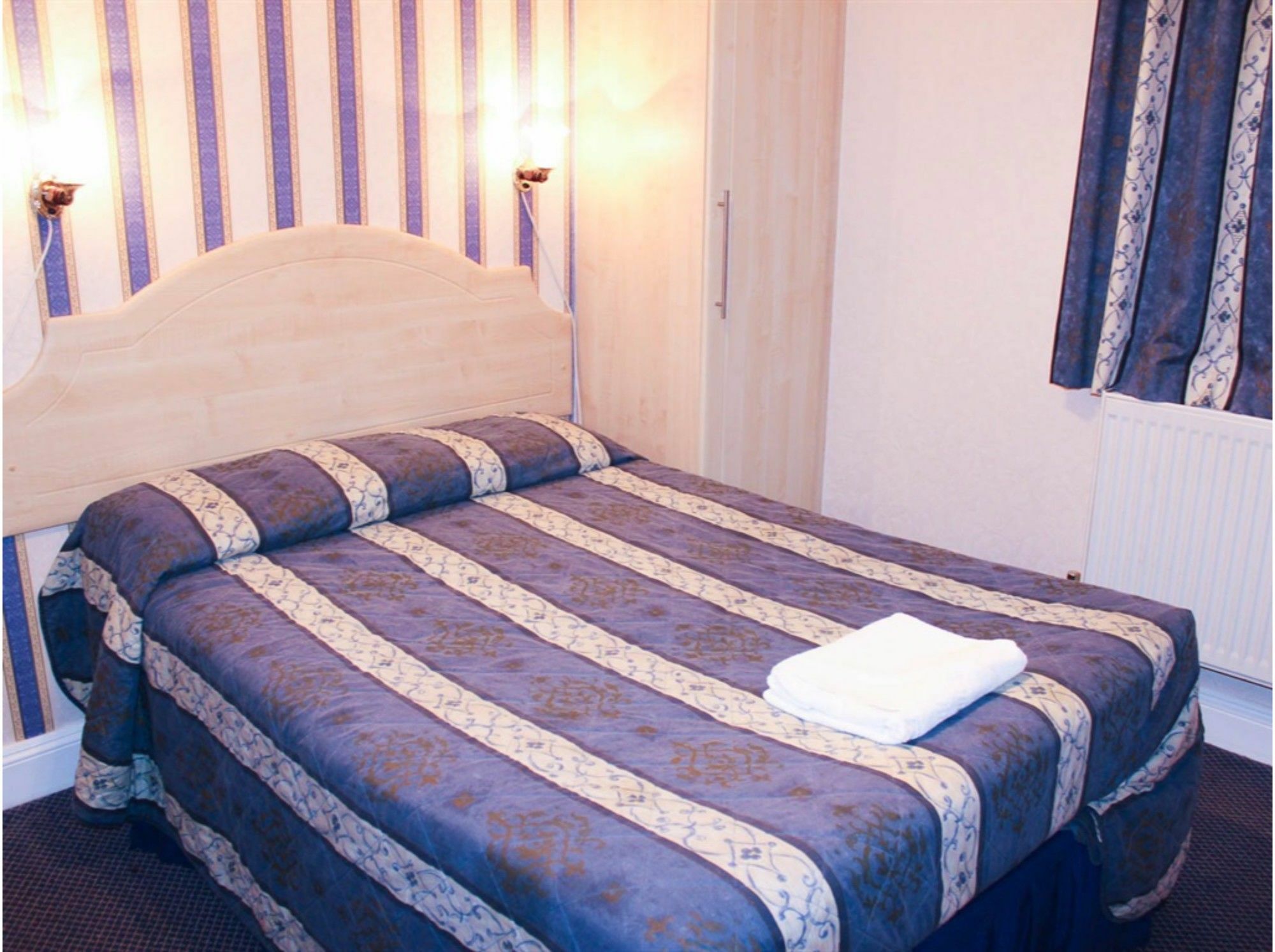 Lampton Guest House Hounslow Exteriér fotografie