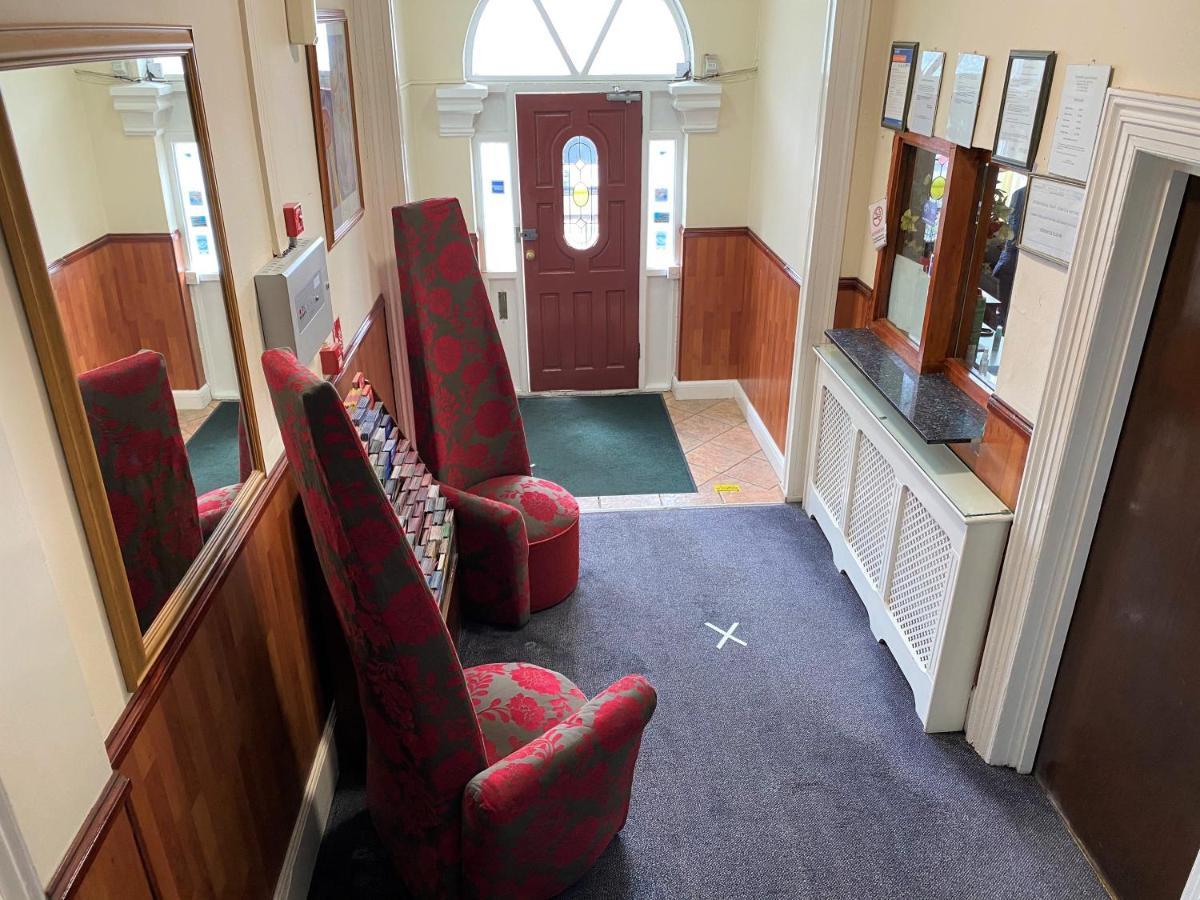 Lampton Guest House Hounslow Exteriér fotografie