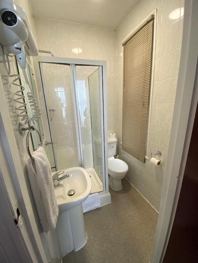 Lampton Guest House Hounslow Exteriér fotografie